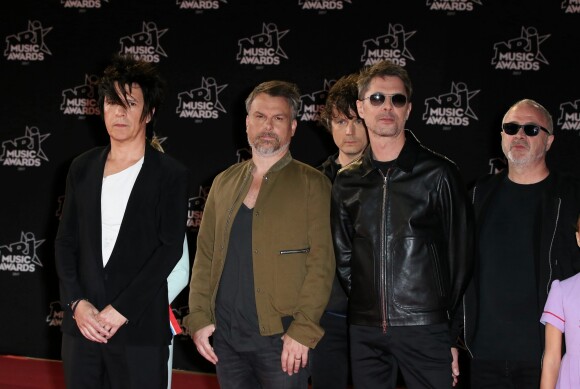 Mariage - Boris Jardel, guitariste du groupe Indochine, s'est marié - Nicola Sirkis et le groupe Indochine - 19e édition des NRJ Music Awards à Cannes le 4 novembre 2017. © Dominique Jacovides/Bestimage