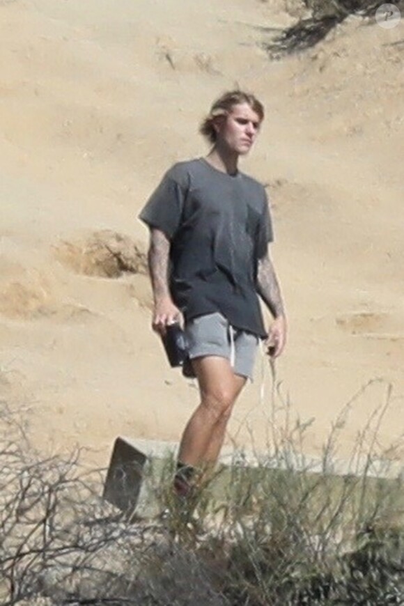 Exclusif - Justin Bieber se balade sur les hauteurs de Griffith Park à Los Angeles, le 8 février 2018