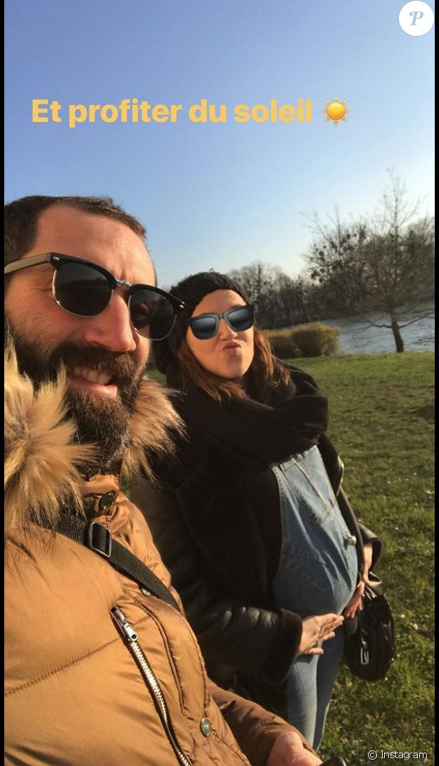 Tiffany de "Mariés au premier regard" dévoile son bbaby bump. Février 2018.