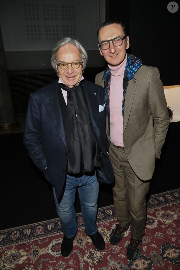 Diego Della Valle (PDG de Tod's) et Bruno Frisoni (directeur artistique de Roger Vivier) - Présentation presse de la nouvelle collection Roger Vivier, saison Automne-Hiver 2018/2019 à l'Espace Cambon à Paris, le 27 février 2018. © Pierre Perusseau/Bestimage