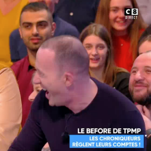 Cyril Hanouna recadré par Pascal Soetens dans "Touche pas à mon poste" sur C8. Le 28 février 2018. L'animateur s'est moqué du fils de l'éducateur sans connaître leur lien de parenté.