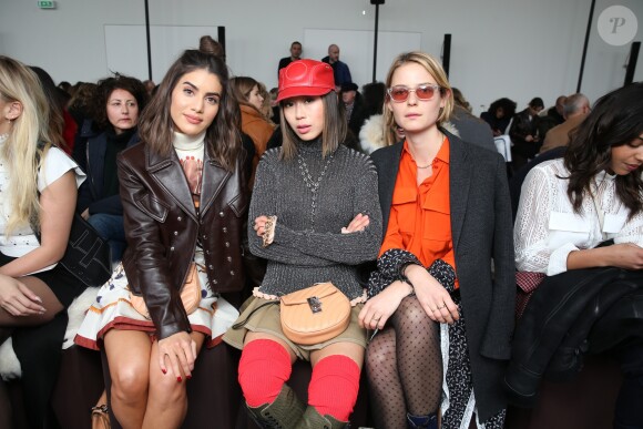 Camila Coelho, Aimee Song et Camilla Deterre - People au défilé de mode "Chloé", collection prêt-à-porter automne-hiver 2018/2019, à Paris le 1er mars 2018