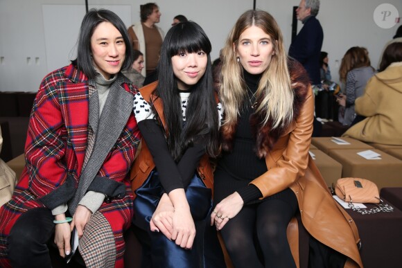 Eva Chen, Susie Lau et Veronika Heilbrunner - People au défilé de mode "Chloé", collection prêt-à-porter automne-hiver 2018/2019, à Paris le 1er mars 2018