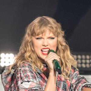 Taylor Swift lors du concert 99.7 NOW! Poptopia au SAP Center à San Jose le 2 décembre 2017 © Daniel DeSlover via ZUMA Wire