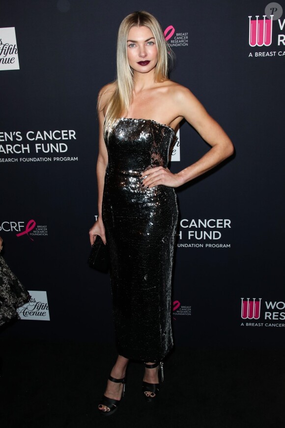 Jessica Hart à la soirée capitative Women's Cancer Research à l'hôtel Beverly Wilshire à Beverly Hills, le 27 février 2018.