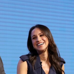 Le prince Harry et Meghan Markle avec la duchesse Catherine de Cambridge lors du premier forum annuel de la Fondation Royale à Londres le 28 février 2018.