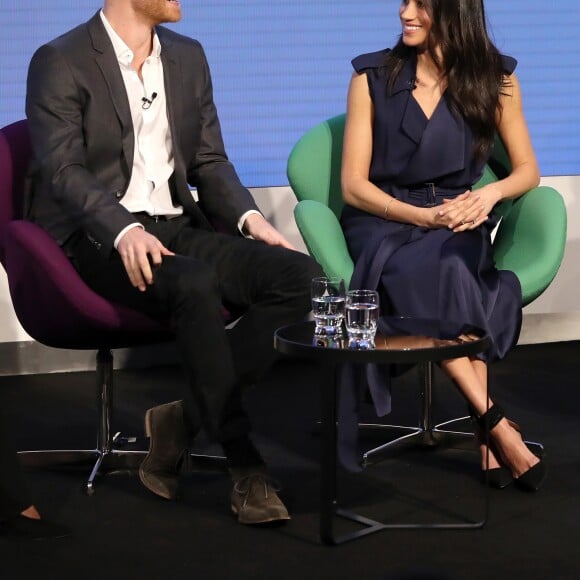 Le prince Harry et Meghan Markle lors du premier forum annuel de la Fondation Royale à Londres le 28 février 2018.