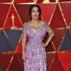 Salma Hayek sur le tapis rouge des Oscars 2018 au Dolby Theatre, le 4 mars 2018.