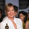 Allison Janney with her Oscar for Best Supporting Actress - People à la soirée Vanity Fair Oscar Party au "Wallis Annenberg Center for the Performing Arts" à Beverly Hills le 4 mars 2018.