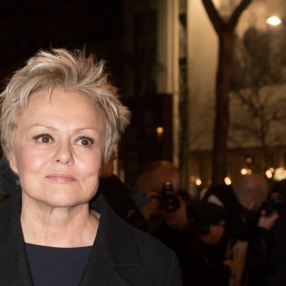 Exclusif - Muriel Robin - Arrivées à la 12ème cérémonie des Globes de Cristal 2018 au cabaret parisien Le Lido à Paris, France, le 12 février 2018. © Rachid Bellak/Pool/Bestimage