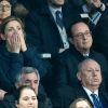 François Hollande et sa compagne Julie Gayet lors du tournoi des six nations de rugby, la France contre l'Angleterre au Stade de France à Saint-Denis, Seine Saint-Denis, France, le 10 mars 2018. Les Bleus s'imposent 22-16. © Cyril Moreau/Bestimage  Celebs during the Six Nations international rugby union match between France and England at the Stade de France in Saint-Denis, north of Paris, on March 10, 2018. France won 22-16.10/03/2018 - Saint-Denis