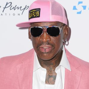 Dennis Rodman lors du 16e gala annuel de la Harold and Carole Pump Foundation au Beverly Hilton Hotel à Beverly Hills, le 12 août 2016. © Birdie Thompson/AdMedia via ZUMA Wire/Bestimage