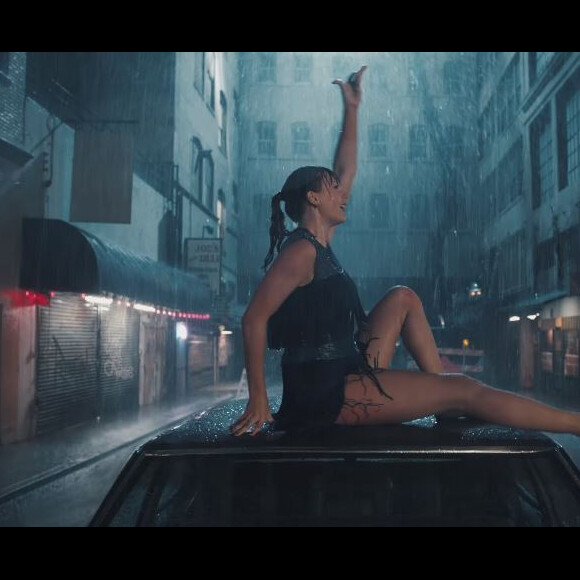 Taylor Swift - Delicate