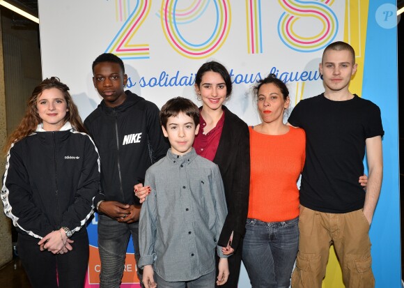 Equipe de la série " les bracelets rouges" : Esther Valding, Azize Diabaté Abdoulay, Marius Blivet, Louna Espinosa, Cécile Rebboah et Audran Cattin - 100 ans de la lutte contre le cancer à la cité des sciences à Paris, France, le 14 mars 2018. © Veeren/Bestimage