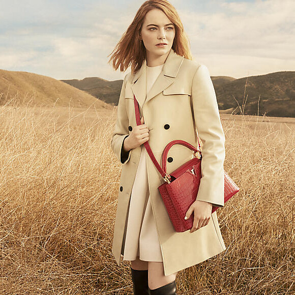 Emma Stone, nouveau visage de la campagne "The Spirit of Travel" de Louis Vuitton. Photo par Craig McDean.