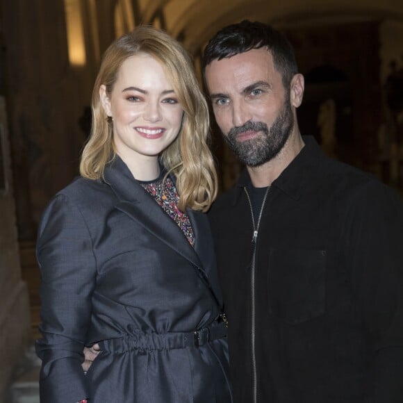 Emma Stone et Nicolas Ghesquière - Défilé de mode automne-hiver 2018/2019 " Louis Vuitton " à Paris le 6 mars 2018 © Olivier Borde / Bestimage