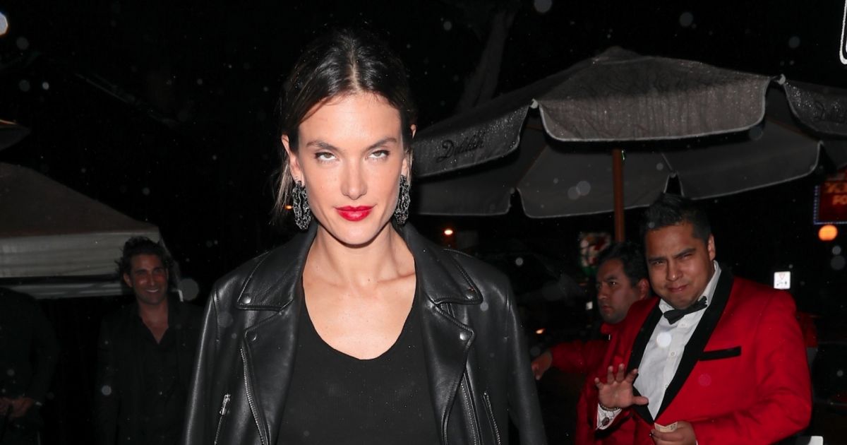 Alessandra Ambrosio au club Delilah à West Hollywood le 13 mars 2018