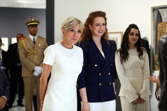 La princesse Lalla Salma du Maroc avec la première dame Brigitte Macron visitant l'exposition "Face à Picasso" au Musée Mohammed VI d'art moderne et contemporain de Rabat, le 14 juin 2017. © Sébastien Valiela / Bestimage
