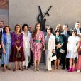  La princesse Lalla Salma du Maroc, entourée de Betty Catroux, Catherine Deneuve, Marisa Berenson, Jack et Monique Lang lors de l'inauguration du Musée Yves Saint Laurent à Marrakech le 14 octobre 2017. 