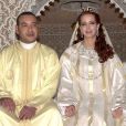 Le roi Mohammed VI du Maroc et la princesse Lalla Salma (Bennani) lors de leur mariage à Rabat en juillet 2002.