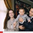  Le roi Mohammed VI du Maroc et la princesse Lalla Salma lors du 1er anniversaire de leur fils le prince Moulay El Hassan en mai 2004. 