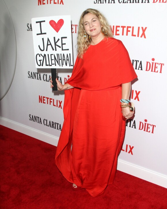 Drew Barrymore à la première de la saison 2 de Santa Clarita Diet au Arclight à Hollywood, le 22 mars 2018