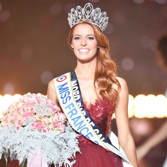 Maëva Coucke élue Miss France 2018, le 16 décembre 2017 à Châteauroux.