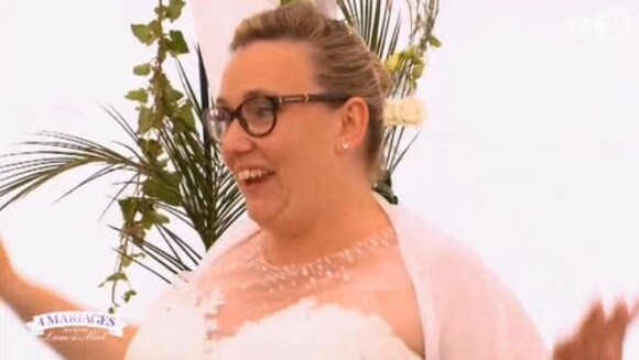 Isabelle, candidate de "4 mariages pour 1 lune de miel" (TF1) la semaine du 12 mars 2018.
