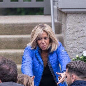 Brigitte Macron (Trogneux) reçoit sa fille Tiphaine, son gendre Antoine et leurs enfants Aurèle et Elise, pour l'anniversaire de cette dernière, à son domicile au Touquet. Le 6 mai 2017 © Cyril Moreau / Bestimage