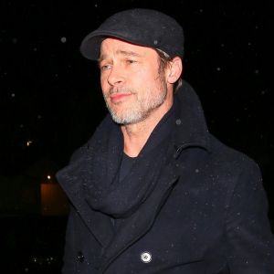 Brad Pitt - Exclusif - Les célébrités sont allées diner au restaurant Giorgio Baldi à Pacific Palisades. Les amis sont sortis du restaurant avec le nouveau livre de S. Penn sous le bras "Bob Honey Who Just Do Stuff". Le 3 février 2018