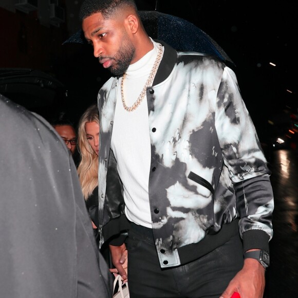 Tristan Thompson et Khloé Kardashian, enceinte - Tristan Thompson fête son 27 ème anniversaire avec ses amis et sa famille à Los Angeles le 10 mars 2018.