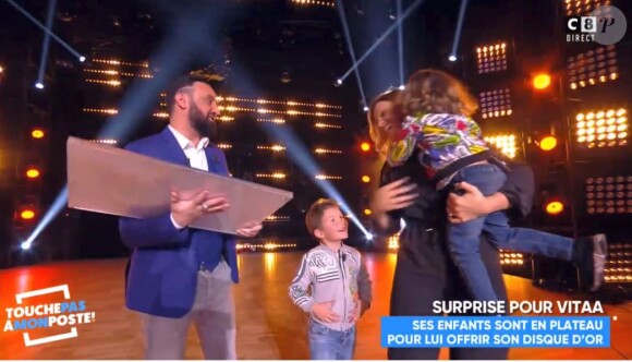 Vitaa et ses fils sur le plateau de "Touche pas à mon poste", C8, 12 avril 2018