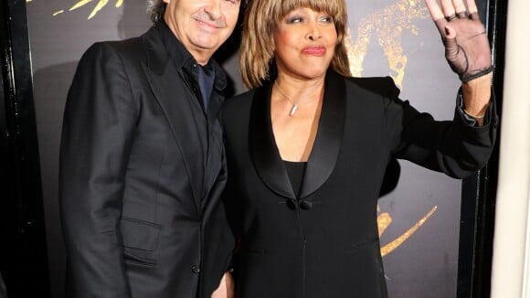 Tina Turner : Premier tapis rouge en cinq ans, au bras de son mari