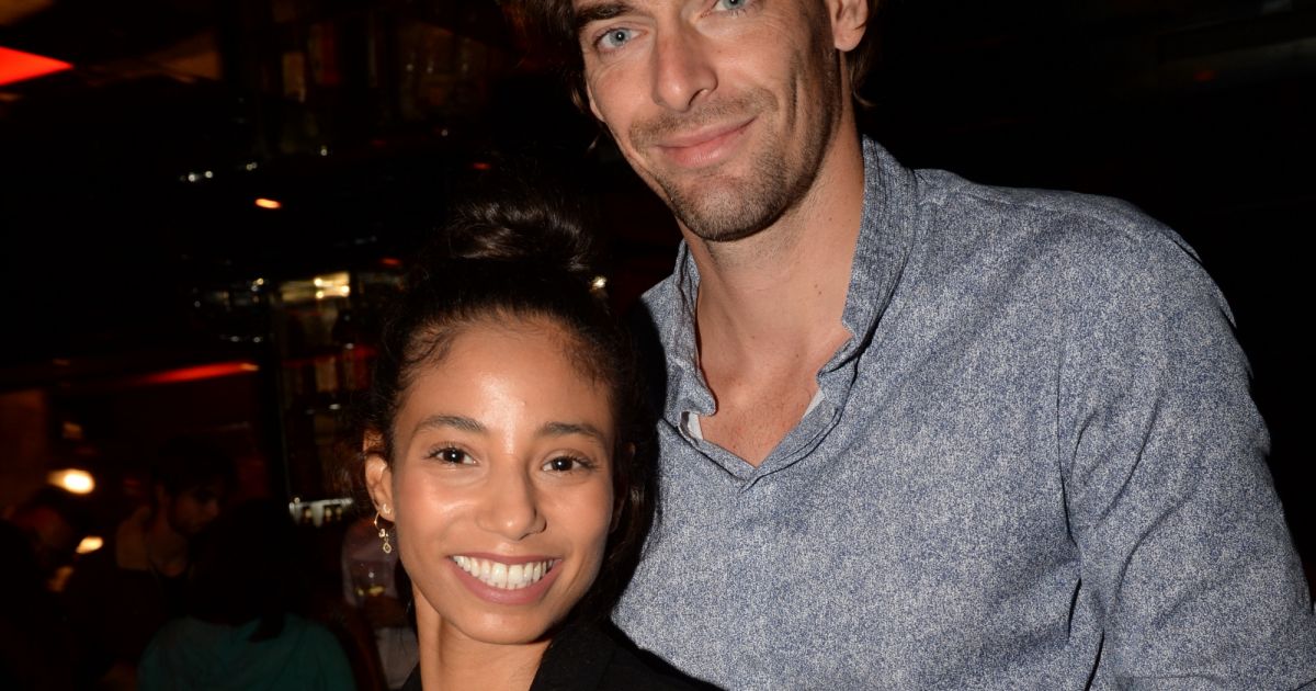 Sitemapcdatahttpwwwmixel Thicoipeinfocamille Lacourt Et Hajiba Fahmy