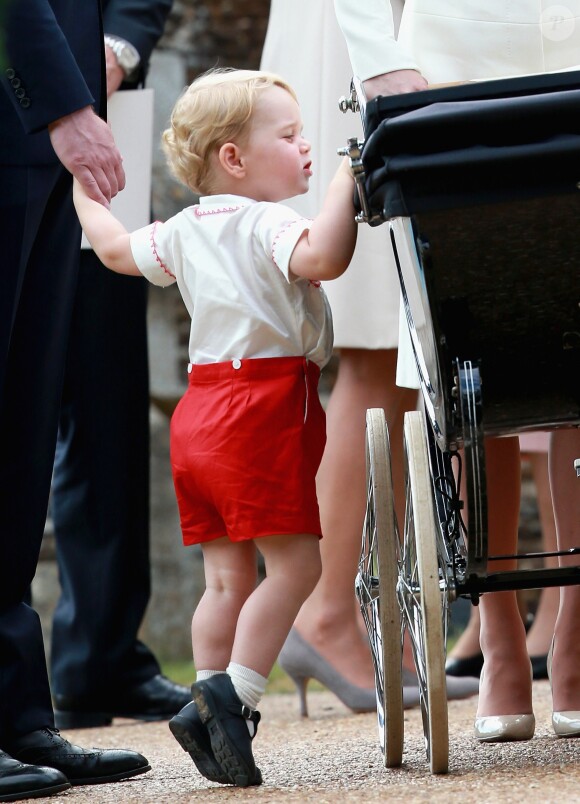 Le petit George au baptême de sa soeur la princesse Charlotte de Cambridge, en juillet 2015.