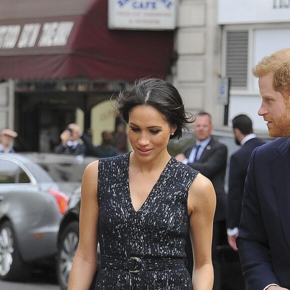 Meghan Markle et le prince Harry sont venus assister ensemble, le 23 avril 2018 en l'église St Martin-in-the-fileds à Londres, à la cérémonie commémorant le 25e anniversaire de l'assassinat de Stephen Lawrence, victime à 18 ans d'un crime raciste.