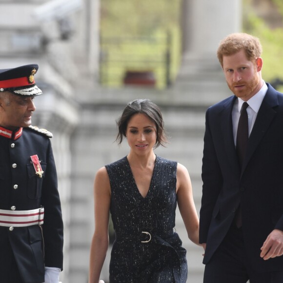 Le prince Harry et Meghan Markle le 23 avril 2018 en l'église St Martin-in-the-fileds à Londres pour la cérémonie commémorant le 25e anniversaire de l'assassinat de Stephen Lawrence, victime à 18 ans d'un crime raciste.