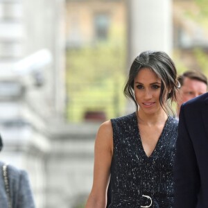 Le prince Harry et Meghan Markle le 23 avril 2018 en l'église St Martin-in-the-fileds à Londres pour la cérémonie commémorant le 25e anniversaire de l'assassinat de Stephen Lawrence, victime à 18 ans d'un crime raciste.