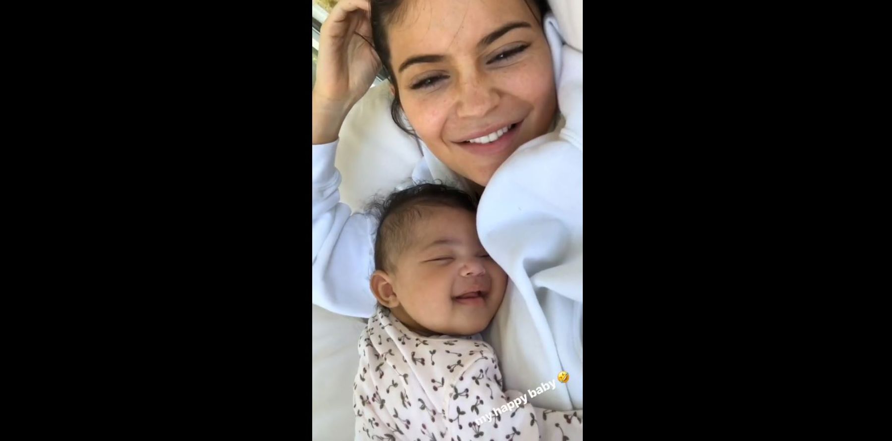 Kylie Jenner Naturelle Pour Un Tendre Moment Avec Sa Fille Purepeople 