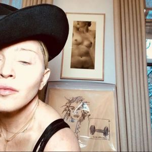 Madonna en mode selfie chez elle au Portugal. Instagram, janvier 2018