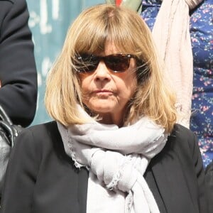 Chantal Goya - Obsèques de la mère de Chantal Goya, Colette Dartiguenave De Guerre, en l'église Saint-Roch à Paris. Le 26 avril 2018.