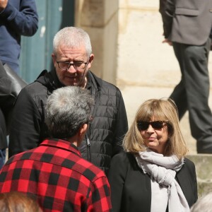 Chantal Goya et des proches - Obsèques de la mère de Chantal Goya, Colette Dartiguenave De Guerre, en l'église Saint-Roch à Paris. Le 26 avril 2018.