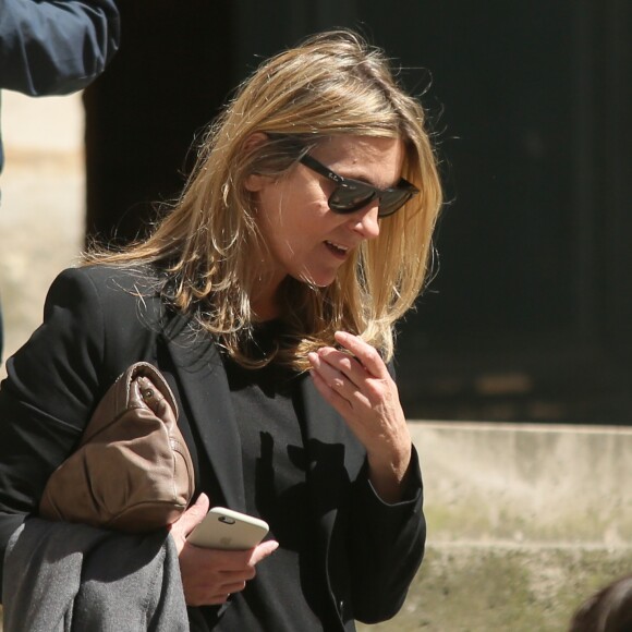 Clarisse Debout, fille de Chantal Goya et J.J. Debout - Obsèques de la mère de C.Goya, Colette Dartiguenave De Guerre, en l'église Saint-Roch à Paris. Le 26 avril 2018