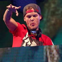 Mort d'Avicii, un suicide ? Les mots troublants de sa famille...