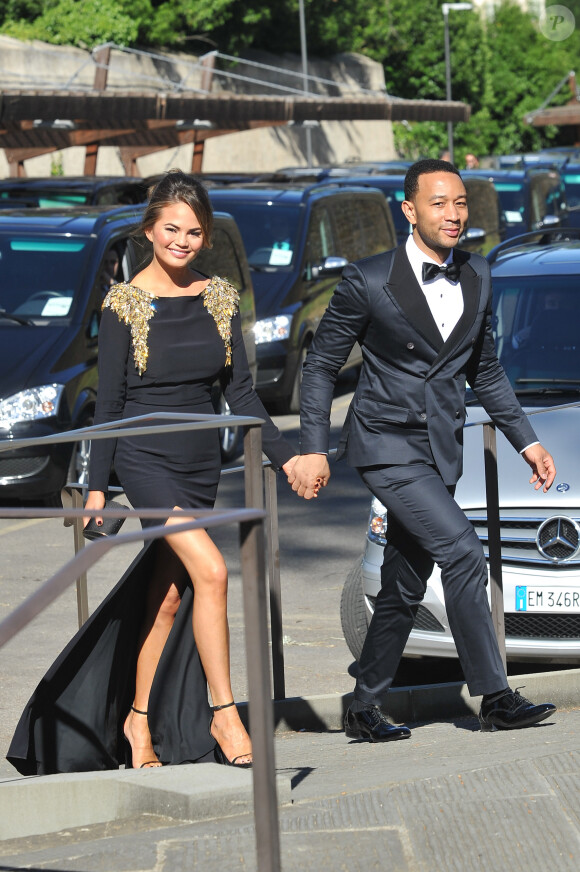Chrissy Teigen, John Legend au mariage de Kim Kardashian et Kanye West à Florence, le 24 mai 2014.