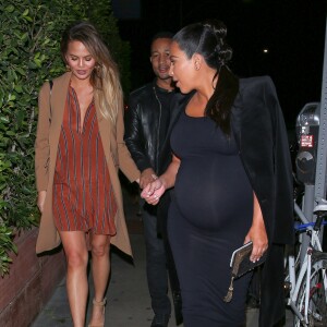 Kim Kardashian and fellow pregnant Chrissy Teigen get together with their husbands Kanye West and John Legend for a double date at Giorgio Baldi in Santa Monica, Los Angeles, CA, USA on November 21, 2015. The Hollywood couples looked to have much to talk about as both Kim and Chrissy are currently pregnant, Kim having her second as Chrissy about to have her first. Perhaps Kim had plenty to tell Chrissy on what to expect. Photo by GSI/ABACAPRESS.COM22/11/2015 - Los Angeles