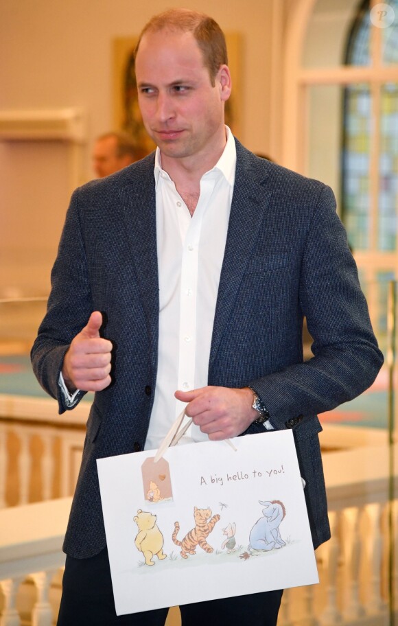 Le prince Harry était accompagné de son frère le prince William, qui sera son témoin de mariage, le 26 avril 2018 pour l'inauguration du centre Greenhouse, une salle de sport installée dans une église de North Westminster, à Londres.