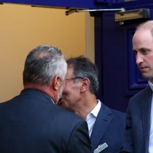 Le prince Harry était accompagné de son frère le prince William, qui sera son témoin de mariage, le 26 avril 2018 pour l'inauguration du centre Greenhouse, une salle de sport installée dans une église de North Westminster, à Londres.