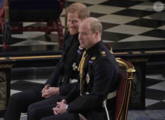 Le prince Harry avec son frère le prince William, duc de Cambridge, qui était son témoin, lors de son mariage avec Meghan Markle en la chapelle St George à Windsor le 19 mai 2018.