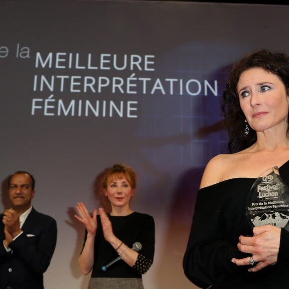 Elsa Lunghini reçoit le prix de la meilleure interprétation féminine dans "Parole contre parole" de D.Bivel - Clôture du 20ème anniversaire du Festival des Créations Télévisuelles de Luchon, France, le 10 février 2018. © Patrick Bernard/Bestimage